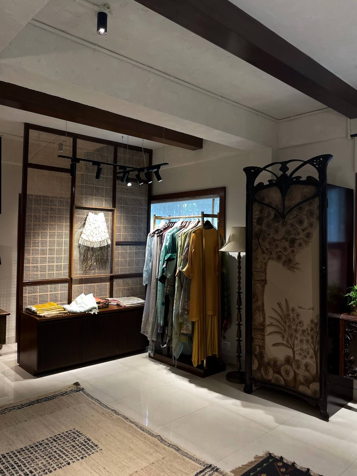 Clothes store interior design, Kolkata