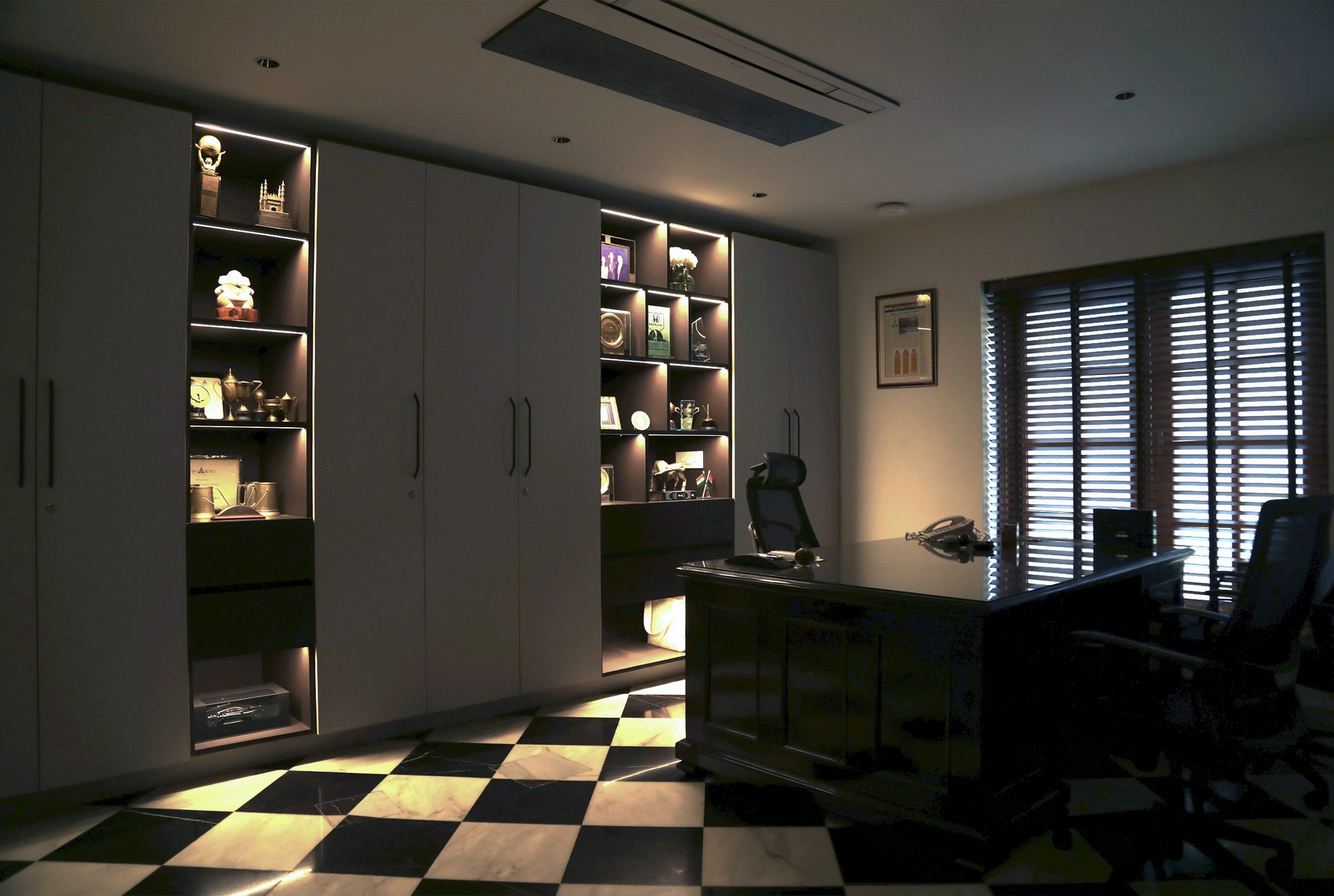 Director's office interior, Lansdowne, Kolkata
